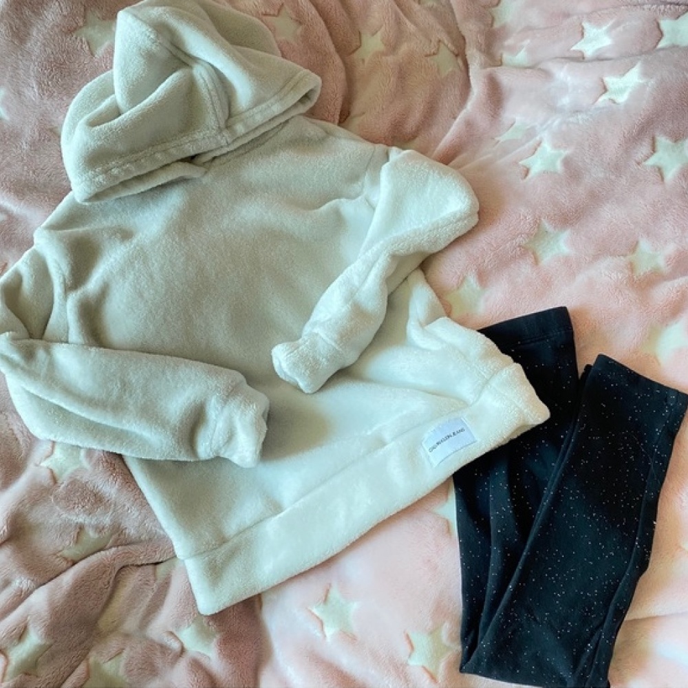 White Fleece Set 5/6